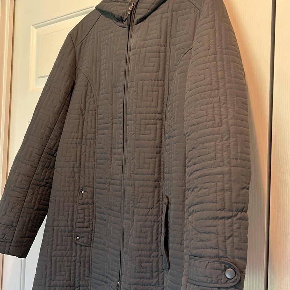 Jacket - Picture 3 of 12